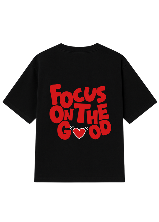 Focus on the good oversized T-shirt